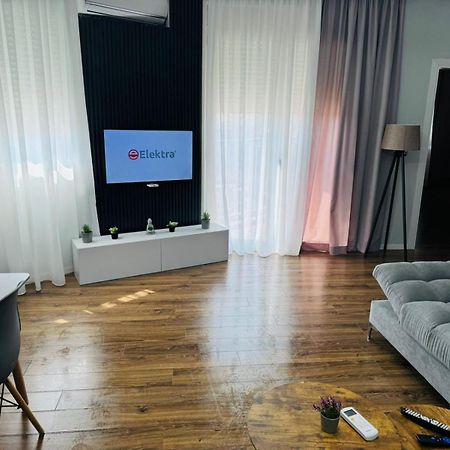 Apartamente 地拉那 外观 照片
