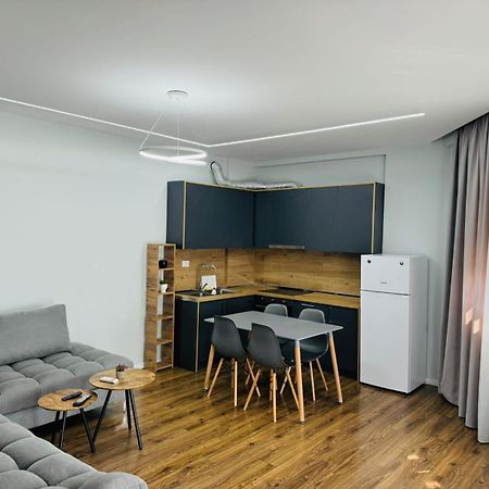Apartamente 地拉那 外观 照片