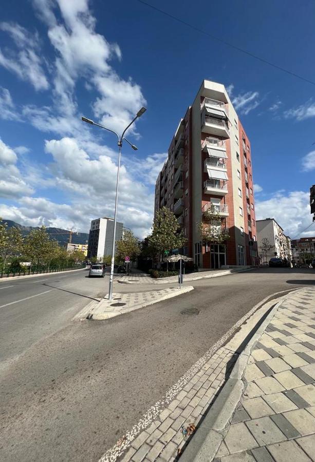 Apartamente 地拉那 外观 照片