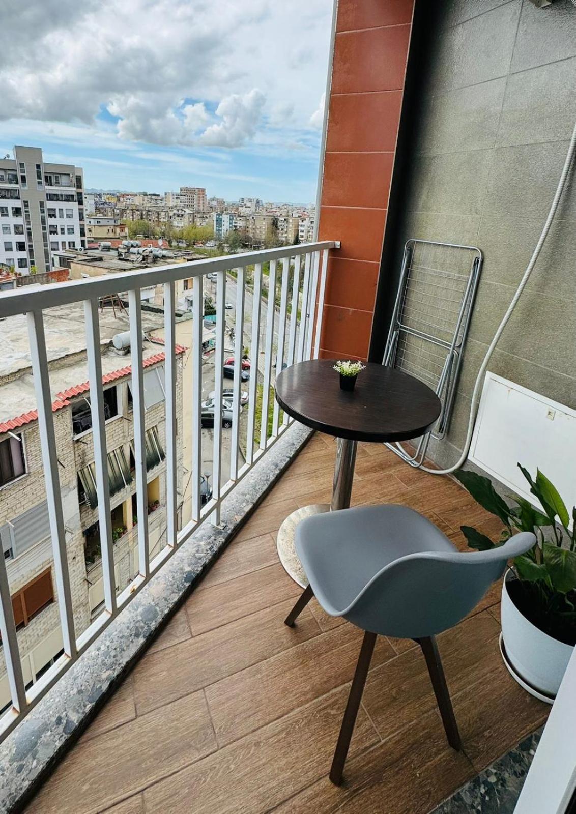 Apartamente 地拉那 外观 照片