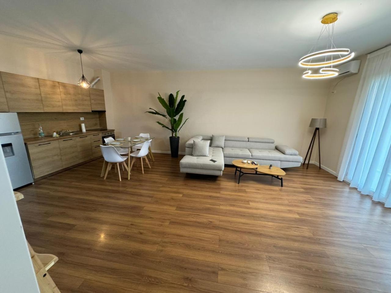 Apartamente 地拉那 外观 照片